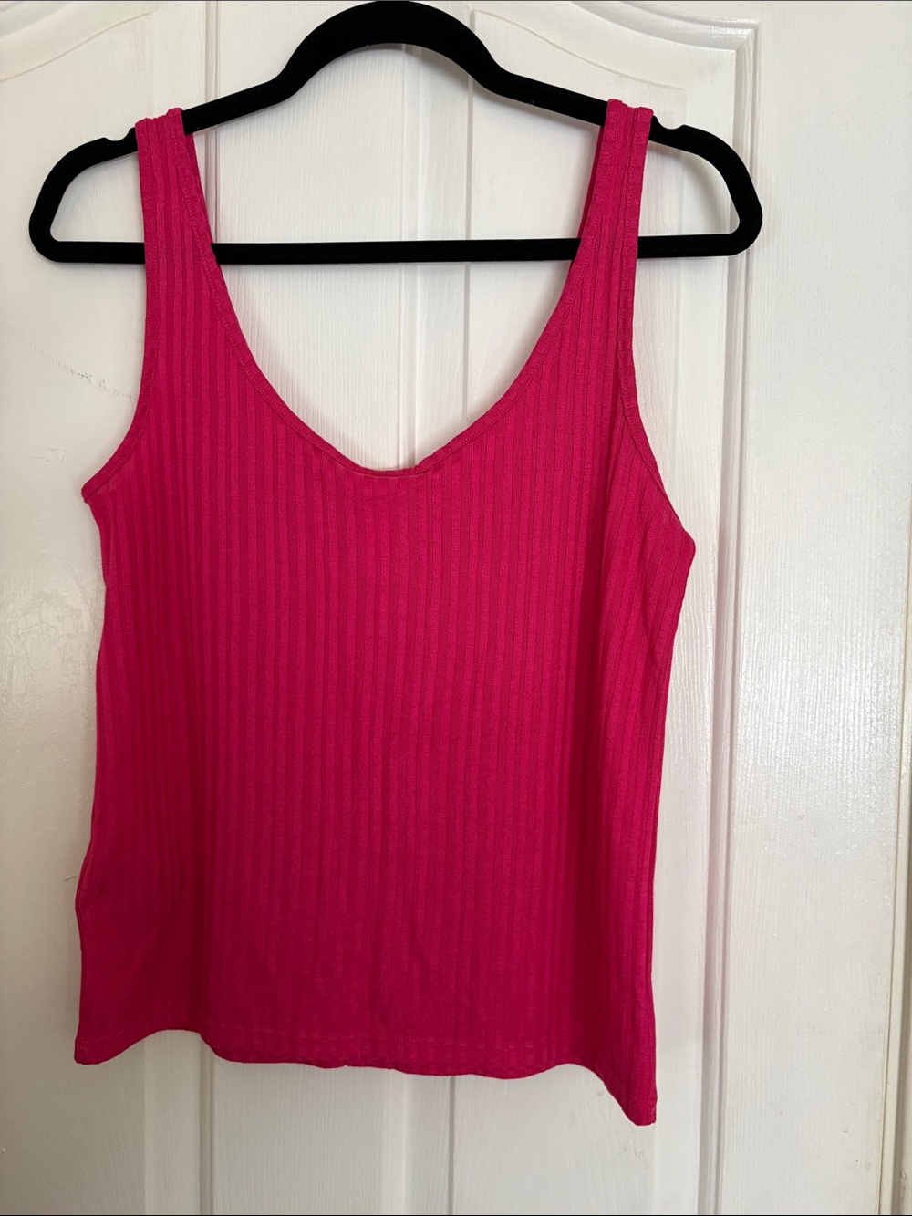 H&M Ribbed Button-Front Tank Top - Fuchsia - Picture 3 of 3